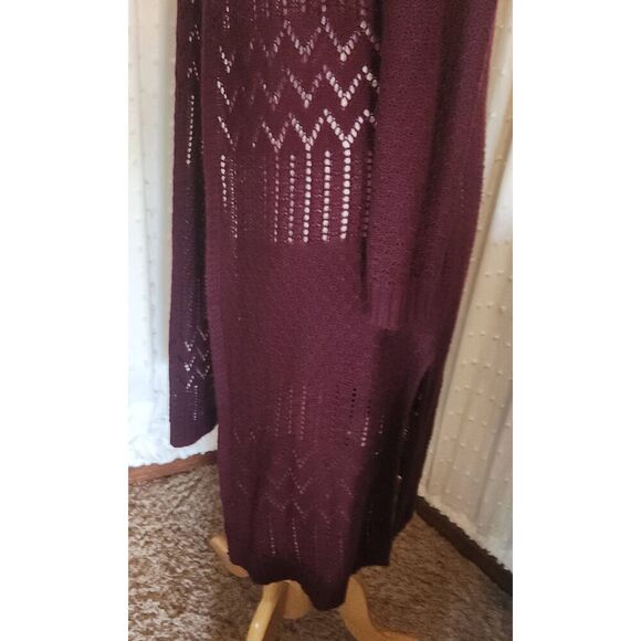 C10 Love Always long burgandy cardigan - Picture 5 of 12